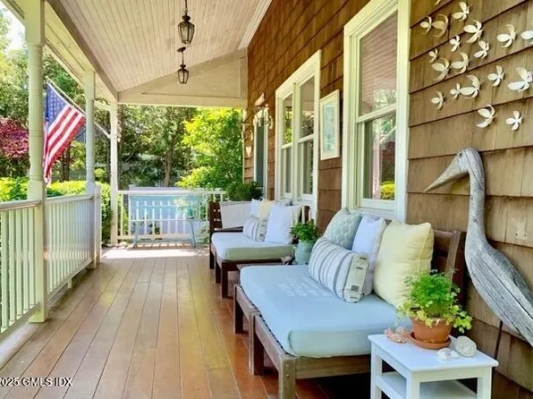 6 Irvine Rd, Old Greenwich, CT 06870