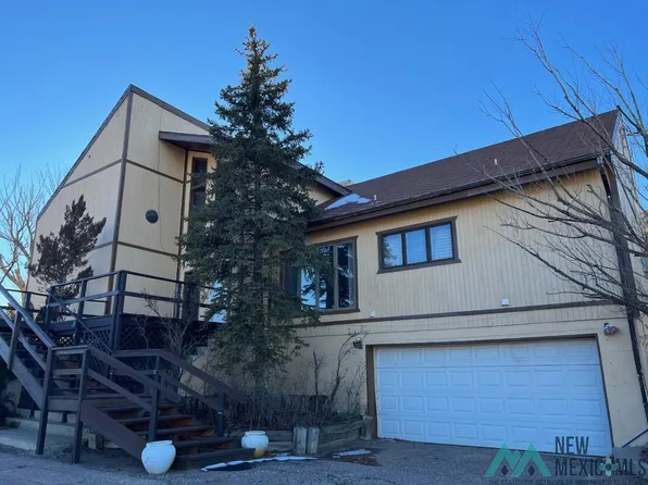 54 Garden Ln, Gallup, NM 87301