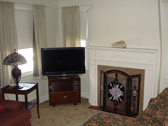4th image of 18731 Naumann Ave