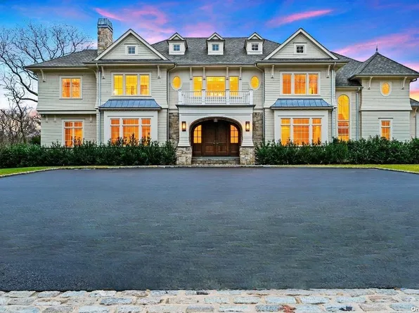 1275 Wolver Hollow Road, Upper Brookville, NY 11771