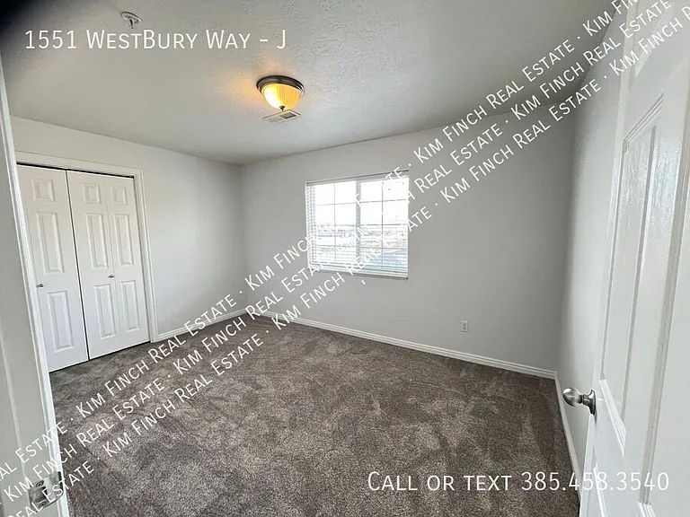 1551 Westbury Way #J — Photo 24