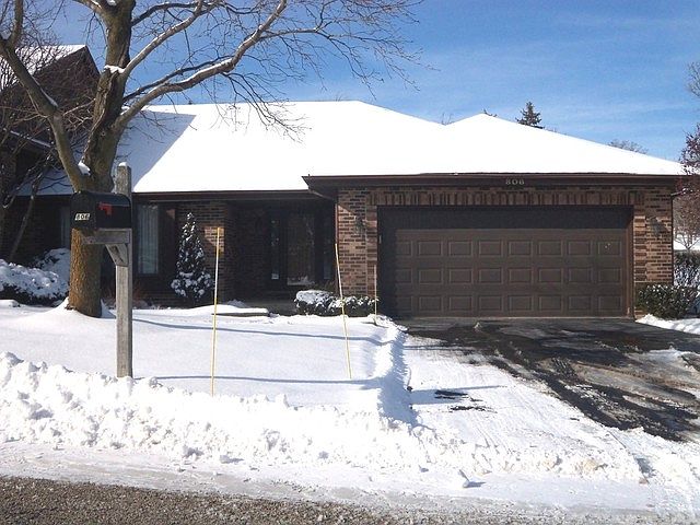 1st image of 806 Brian Ct #806