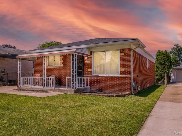 6057 Nightingale St, Dearborn Heights, MI 48127