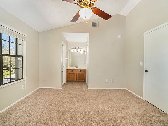 4th image of 2832 Revere Ct
