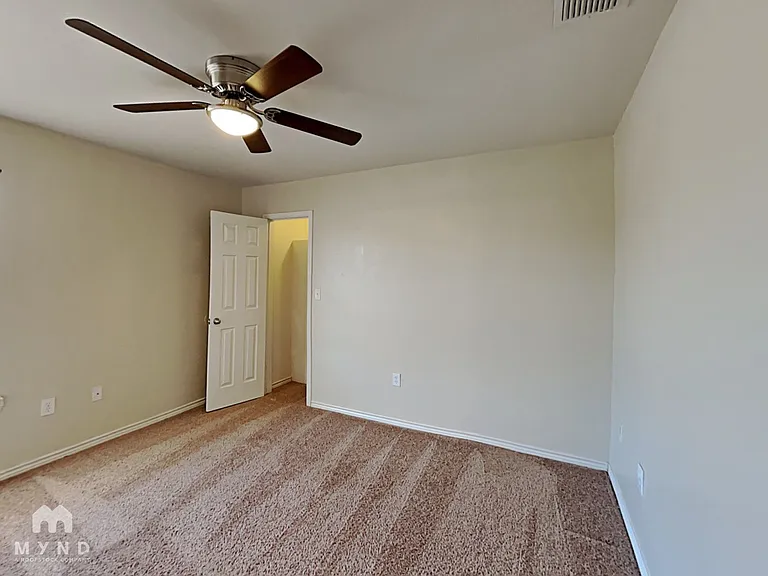 804 N Belmont Ave #B — Photo 15