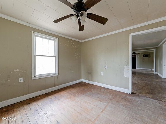 2nd image of 803 N Herpin Ave