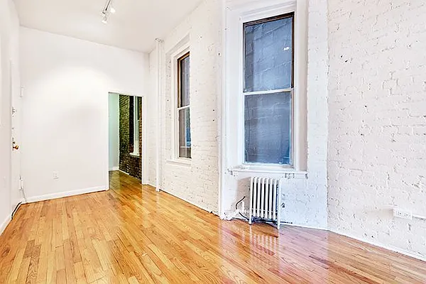 Rented by Cooper & Cooper Real Estate | media 5