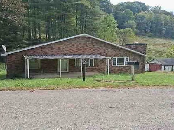 2358 Church Fork Rd, Hundred, WV 26575