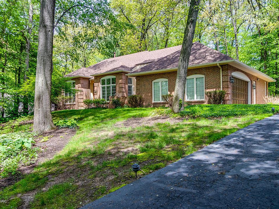 1st image of 5687 Forest Glen Dr SE