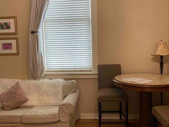 5th image of 302 W Yakima Ave APT 201