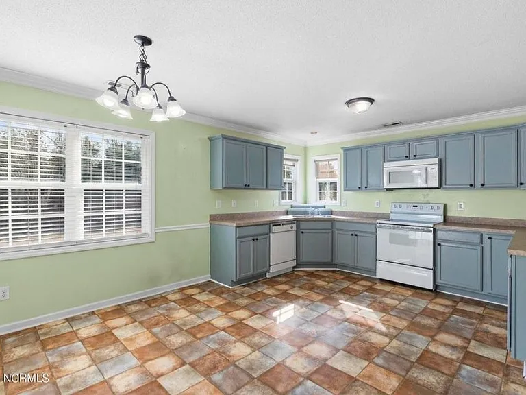 228 Smallwood Rd #228 — Photo 9