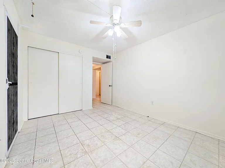190 E Olmstead Dr #H3 — Photo 18