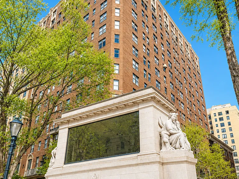 280 Riverside Dr #3S — Photo 17