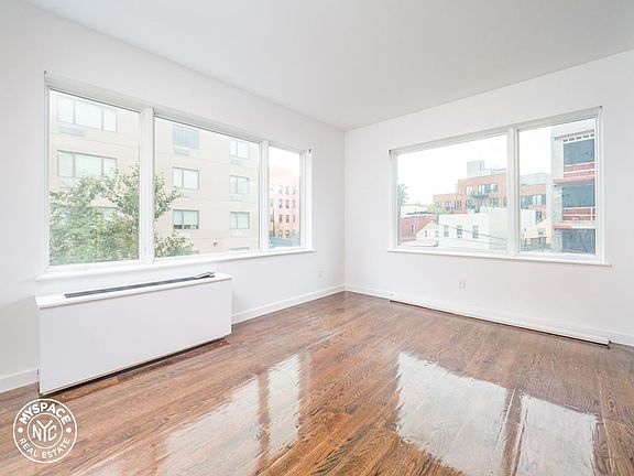 2nd image of 1209 Dekalb Ave APT 409