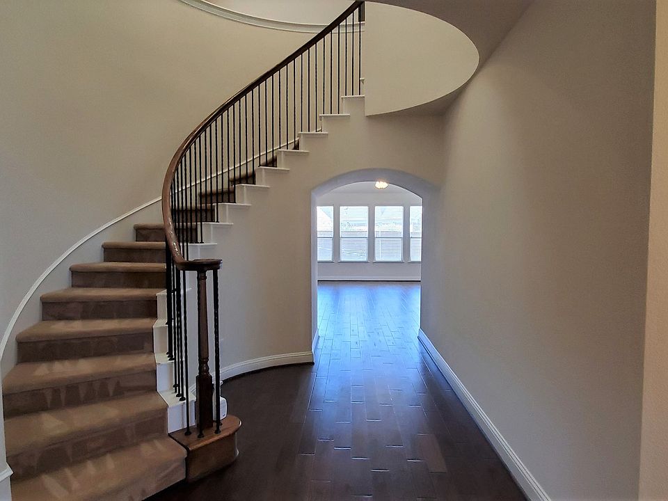 1st image of 9591 Lance Dr