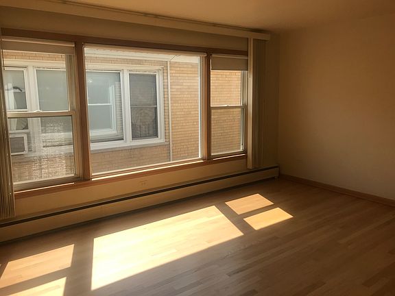 2nd image of 2545 N 74th Ct APT 2E