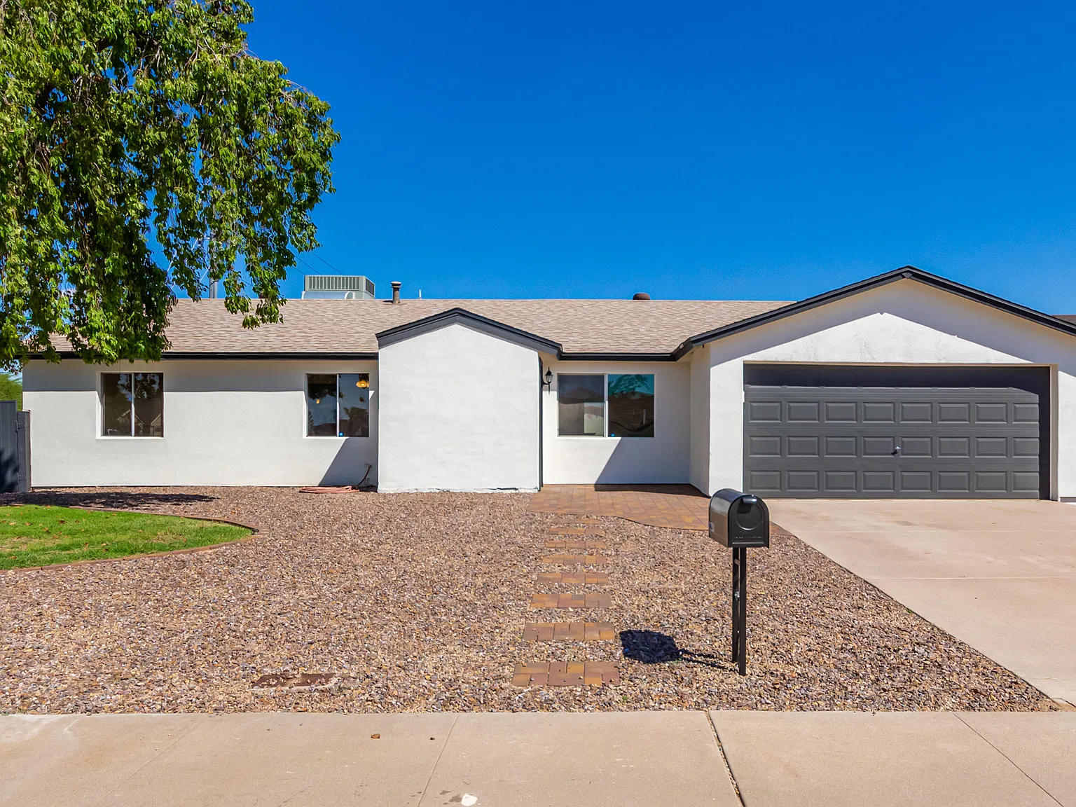 3 bed, 1685 sqft, $2,750 — Photo 1