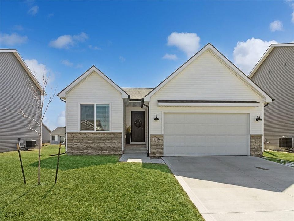 1180 Locust St, Waukee, IA 50263 Zillow