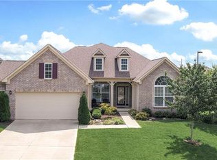 6117 Heron Ct, Columbus, IN