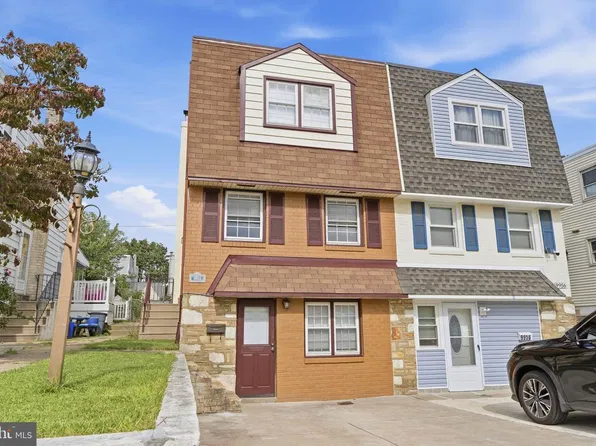 9954 Bridle Rd, Philadelphia, PA 19115