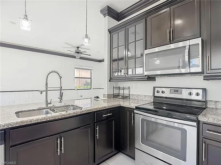 5462 Useppa Dr — Photo 17