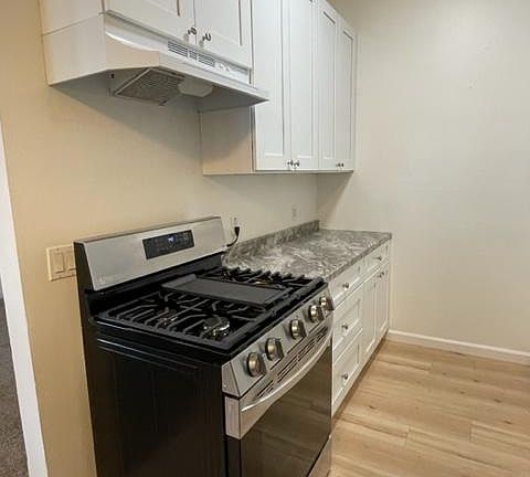 New appliances, cabinet and countertop
