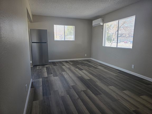 4th image of 1332 N Norma St