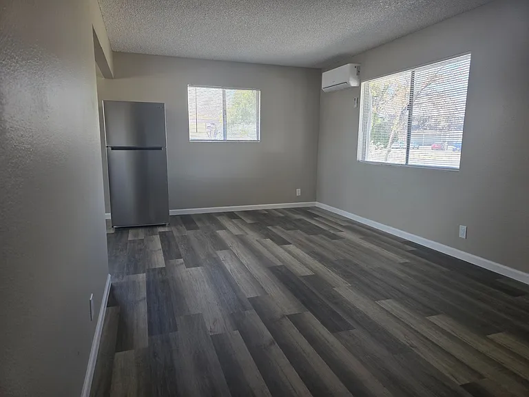 1332 N Norma St — Photo 4