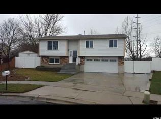 4990 S Hensley Cir, Salt Lake City, UT 84129