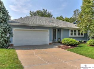 15313 Locust St, Omaha, NE 68116