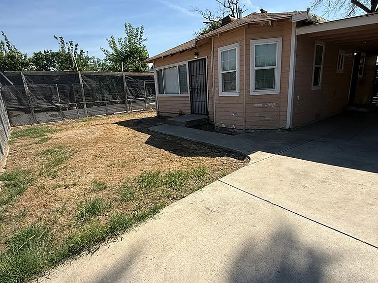 415 Jeffrey St — Photo 3