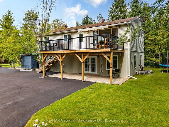 4th image of 2384 Whetham Rd