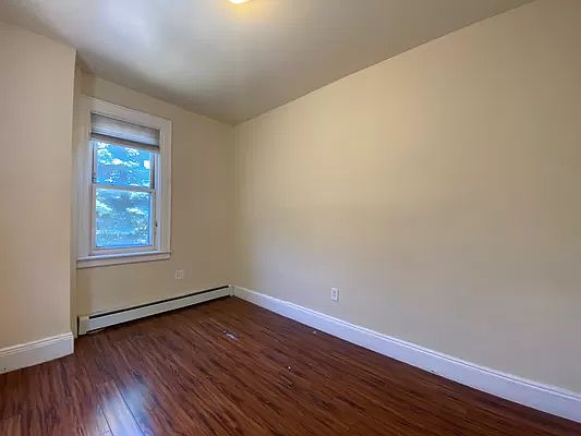 5th image of 19-54 Hazen St