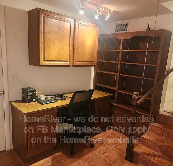 2860 Edgewood Dr — Photo 15