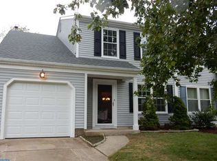 44 Woodmill Dr, Clementon, NJ 08021