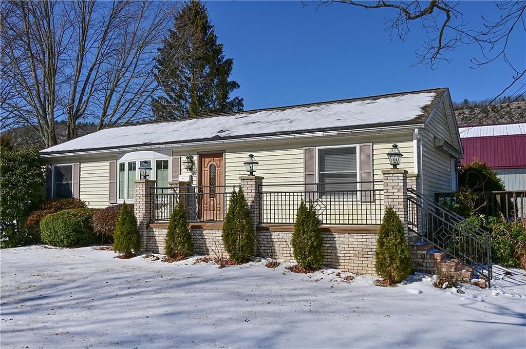 811 Avenue L, Matamoras, PA 18336 Zillow