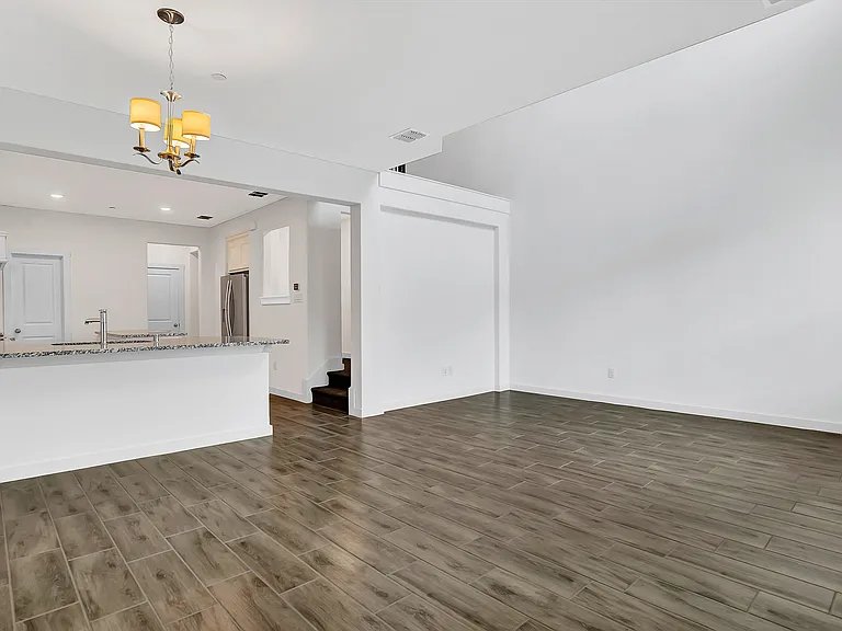 2723 Vista Park Ln — Photo 14