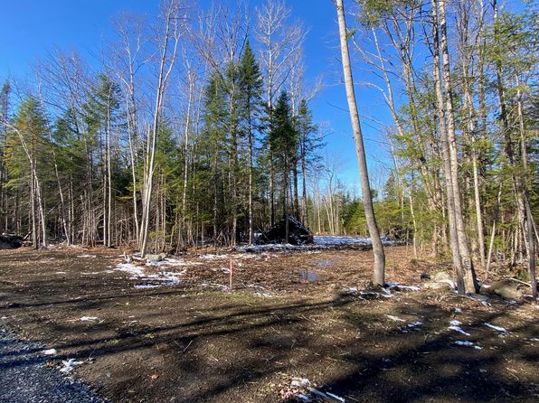 2 Tumbledown Lane, Greenville, ME 04441