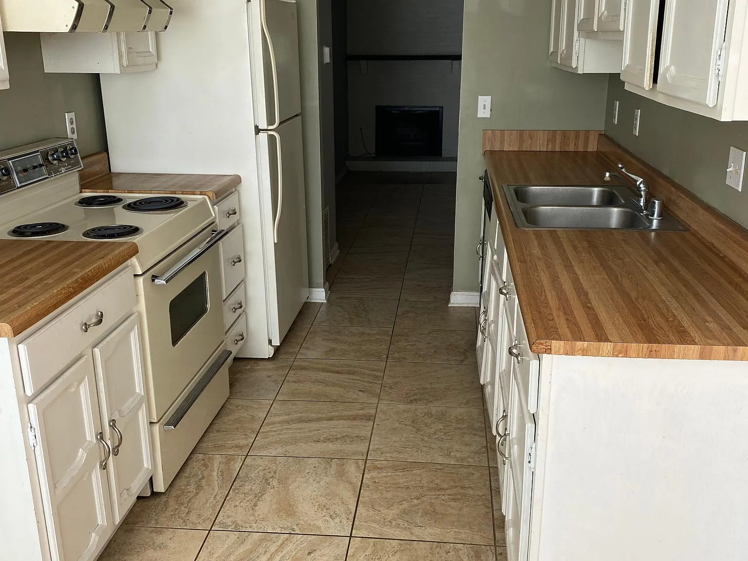 2 bed, 1254 sqft, $1,500 — Photo 2