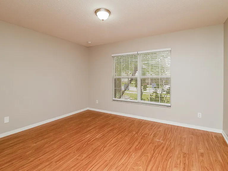 1923 Southern Oak Loop — Photo 13
