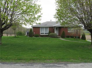 3375 Country Club Rd, Mount Pleasant, PA 15666