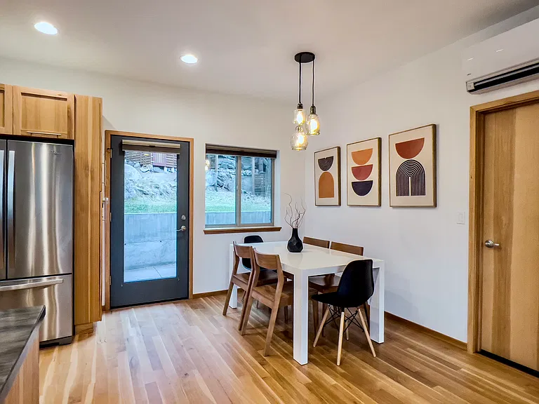 19544 Century Dr — Photo 15