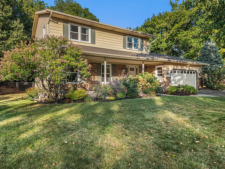 2205 Highlander Dr SE — Photo 35