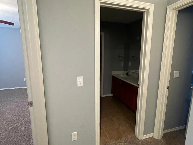1899 W Stone St #2 — Photo 5