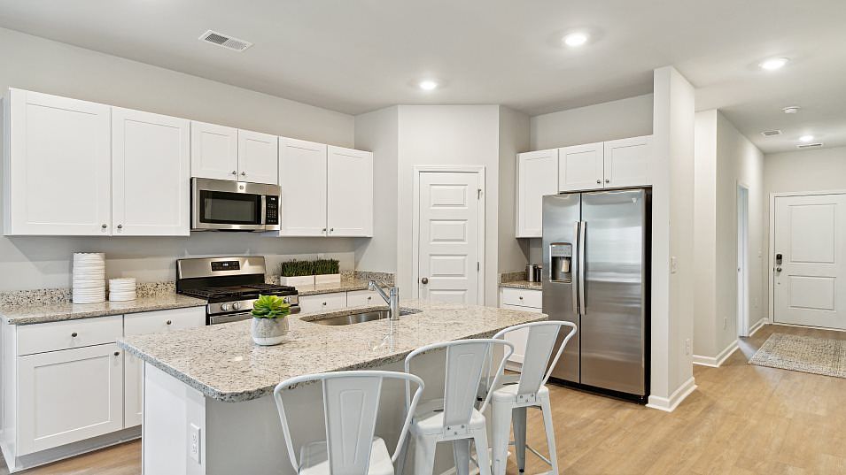 blakely-plan-cooper-s-bluff-townhomes-myrtle-beach-sc-29588-zillow