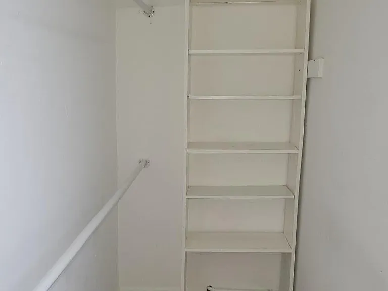 44 King St #3 — Photo 6