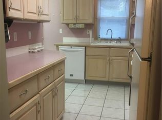 439 Liverpool Ave, Pawtucket, RI 02861