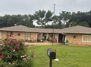 107 Guadalupe Dr, Athens, TX 75751