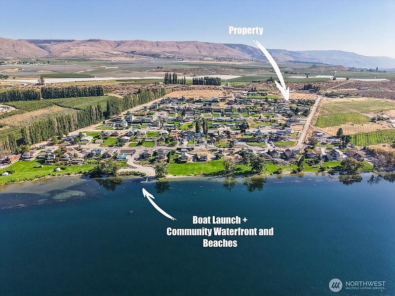 2nd image of 204 Willow View Drive