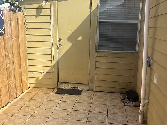 2nd image of 415 Winters St #A